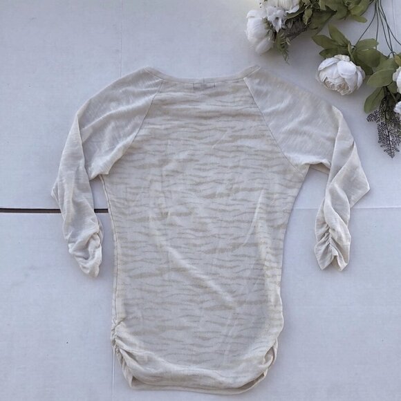 Heartsoul Tiger Striped Off White and Gold Sweater Size Small - Picture 7 of 7